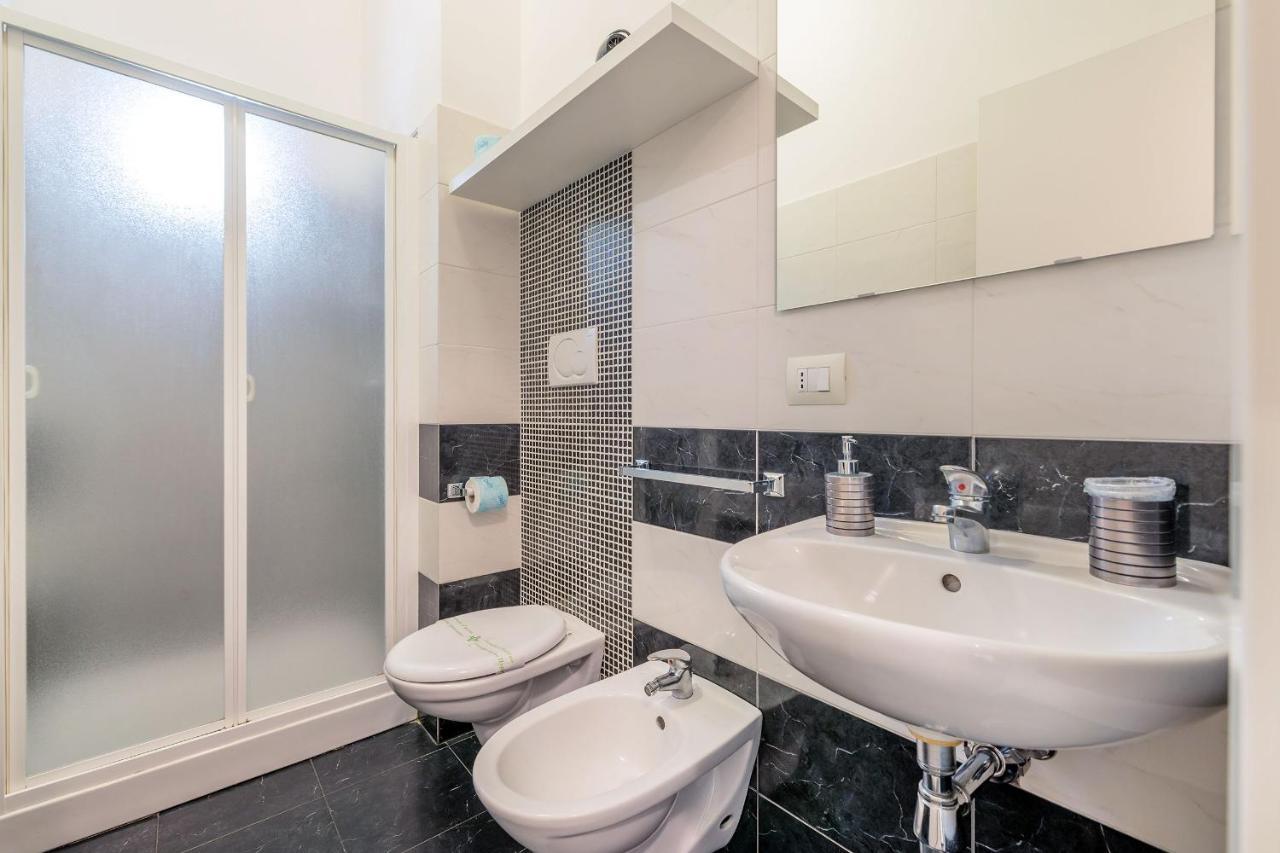 Your House Rooms 1 Polignano a Mare Esterno foto